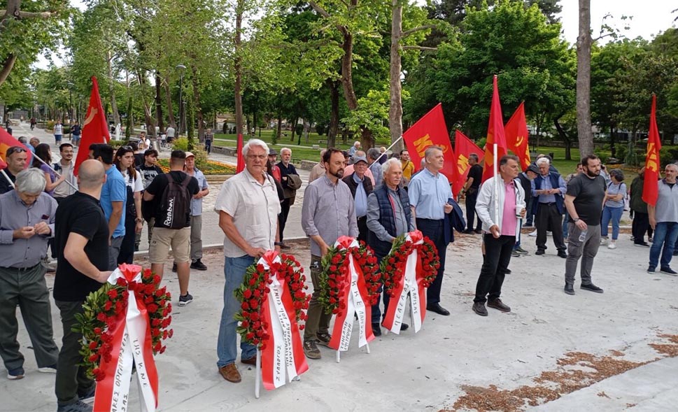 9η Μάη - Ημέρα Αντιφασιστικής Νίκης των Λαών - Μνημείο / Μουσείο της Εθνικής Αντίστασης - Λάρισα - κατάθεση στεφάνου - 09/05/2025
